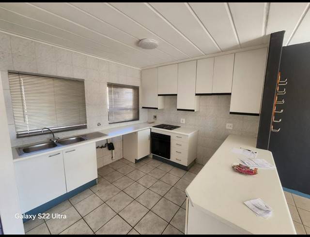 2 BEDROOM APARTMENT FOR SALE IN RANDHART